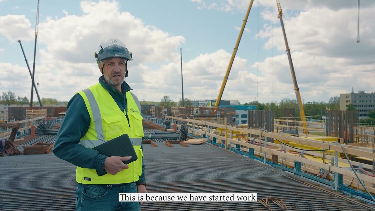Būvniecības progress Rail Baltica stacijas un tās infrastruktūras būvlaukumā pie Rīgas lidostas