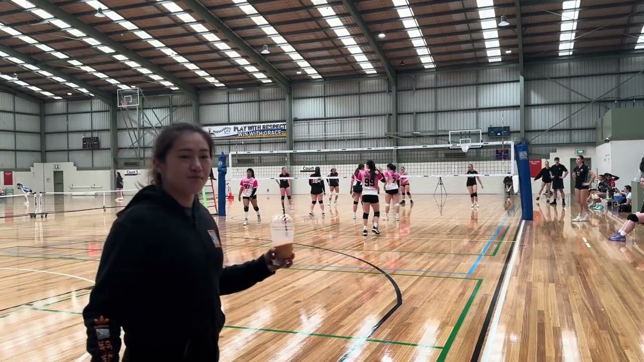 warrnambool tourney barbies vs la trobe set 1