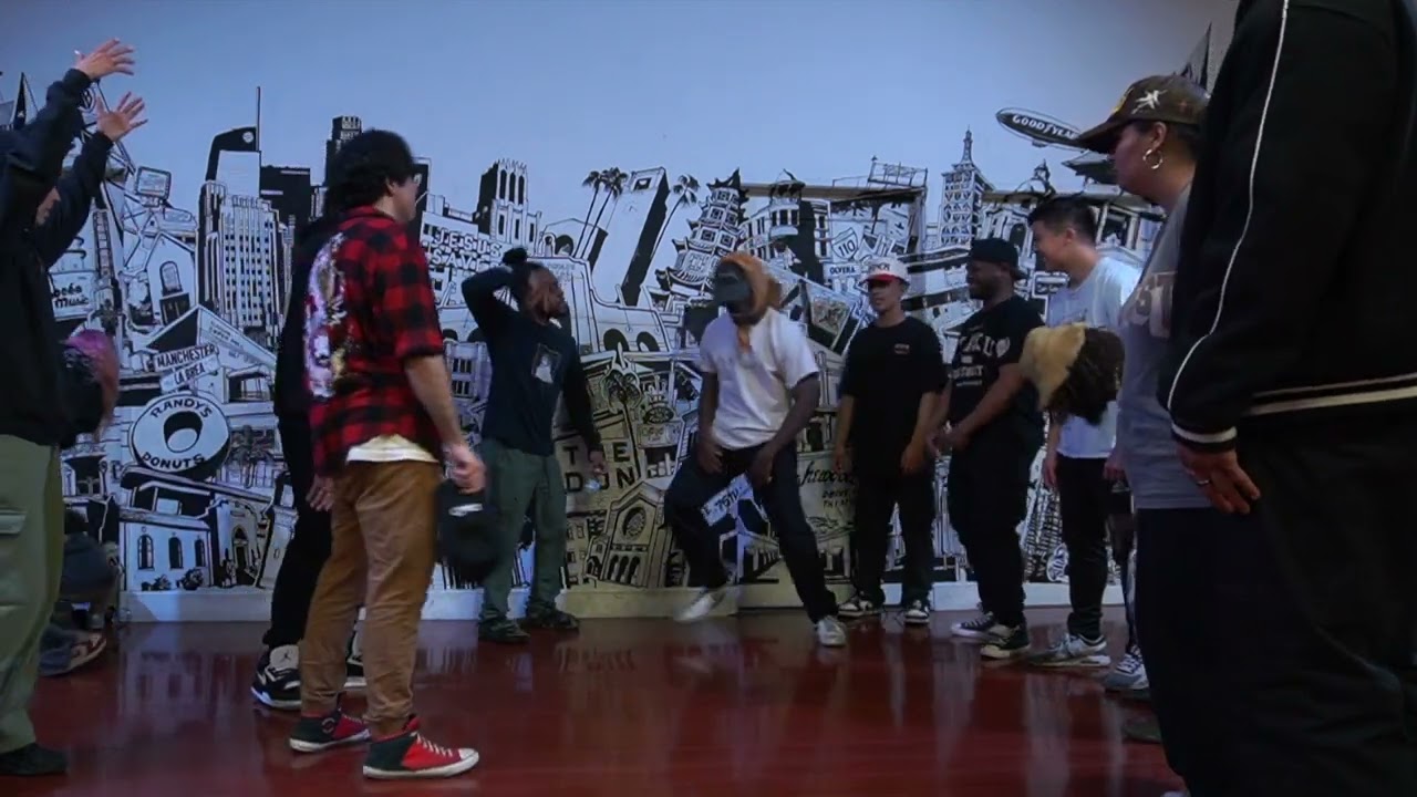 BBotics vs Atumra aka Twin Street Beast I Krump vs Animation I Beast Camp Sessions