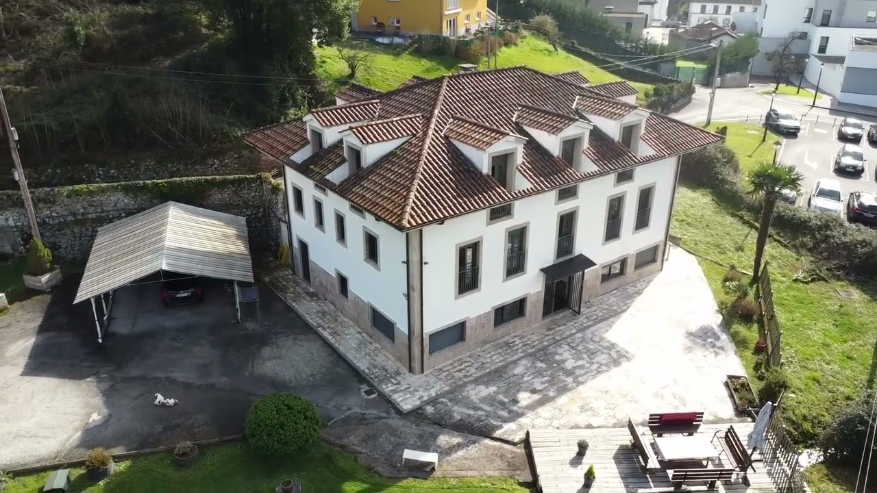Casa en Venta en Las Caldas, Oviedo