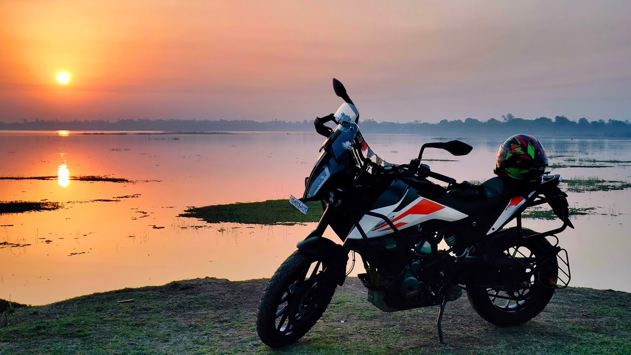 Best Cinematic Bike Film| KTM ADV390| 400cc| Nikon Handheld Broll| Infraction| Sunrise ride offroad