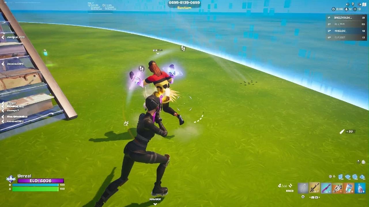 Eu jogando fortnite com meu amigo davimiguel no super1v1v1