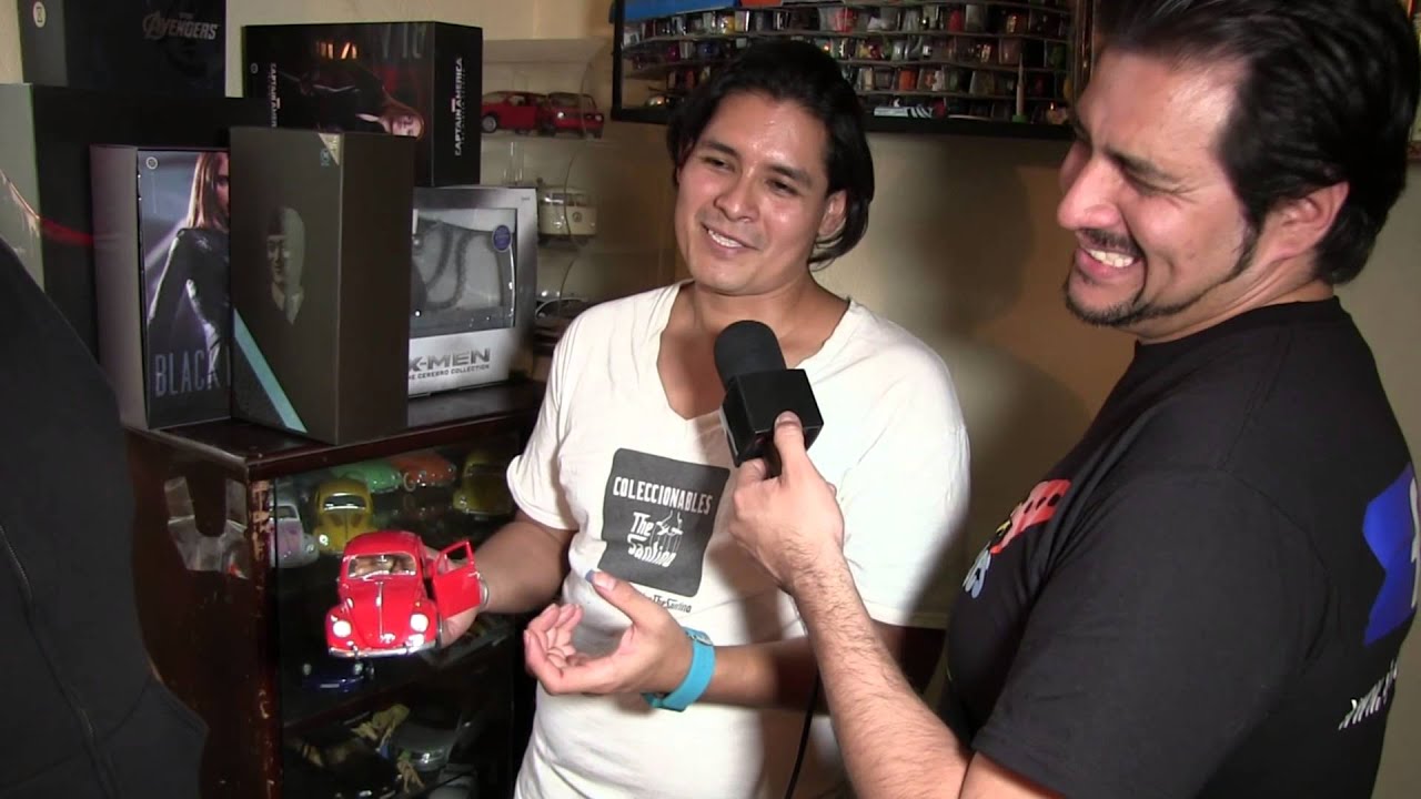 Visita Coleccionista Hot Toys y Autos a Escala - Juegos Juguetes y Coleccionables