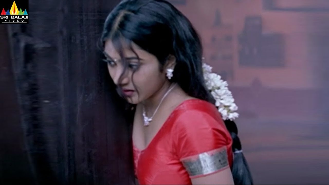 Valliddari Vayasu Padahare Movie Pooja Dreaming about Vamshi | Telugu Movie Scenes