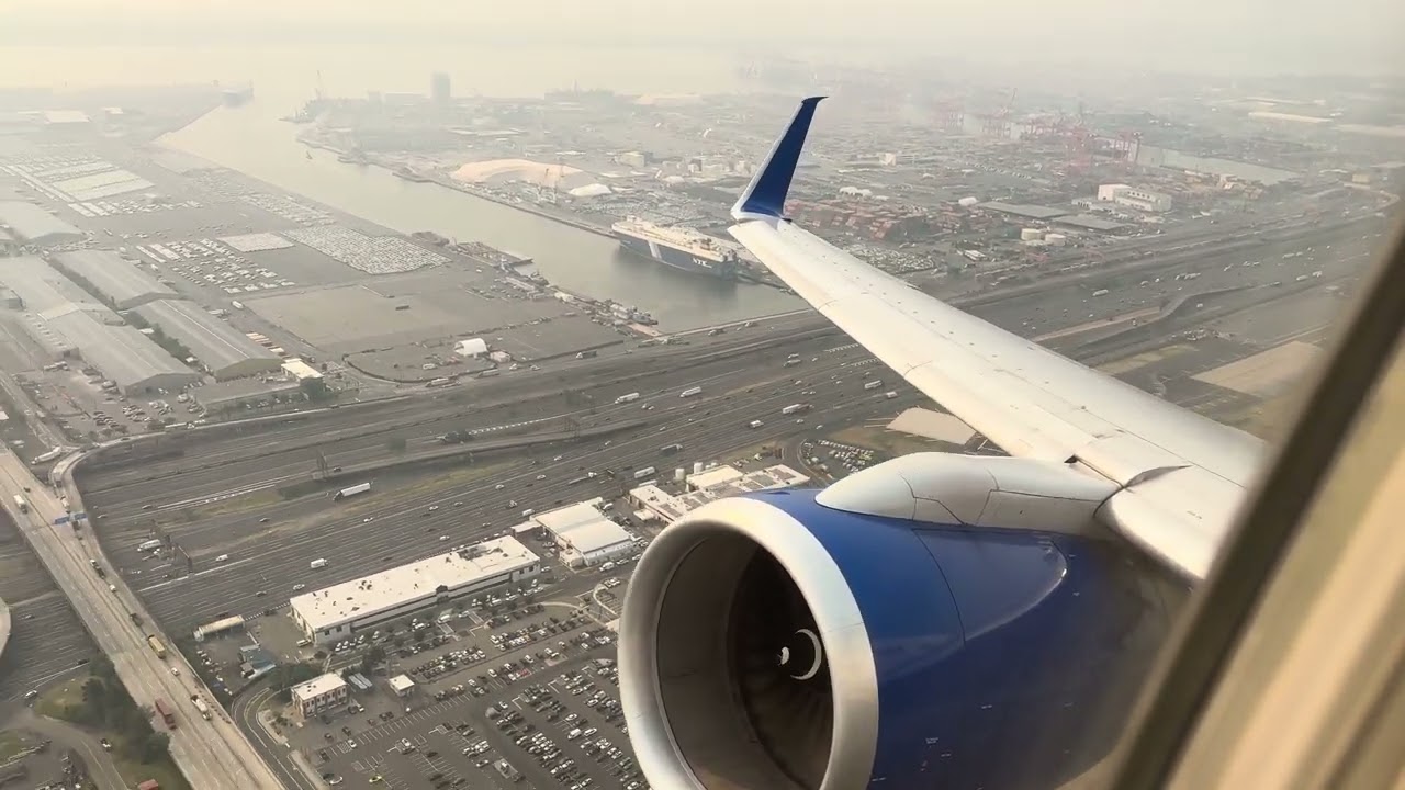 United Airlines Boeing 757-200 (B752) Departure Newark Liberty Intl. (EWR)