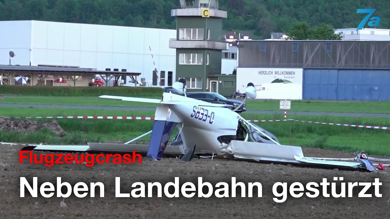 Flugzeug überschlägt sich beim Aufschlag und fängt Feuer - Ersthelfer retten Piloten