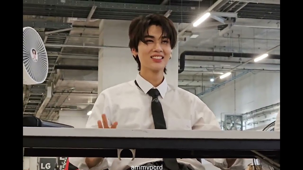 2023.10.23 JoongDunk JOONGDUNK FANSIGN #JoongDunkxBookExpo2023 cr.ammypcrd sama