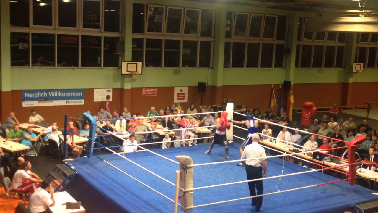 Boxen Nadir Achverdiev (PSV Wismar) und Asefi Soleiman (PSV Hamburg) runde 1-2