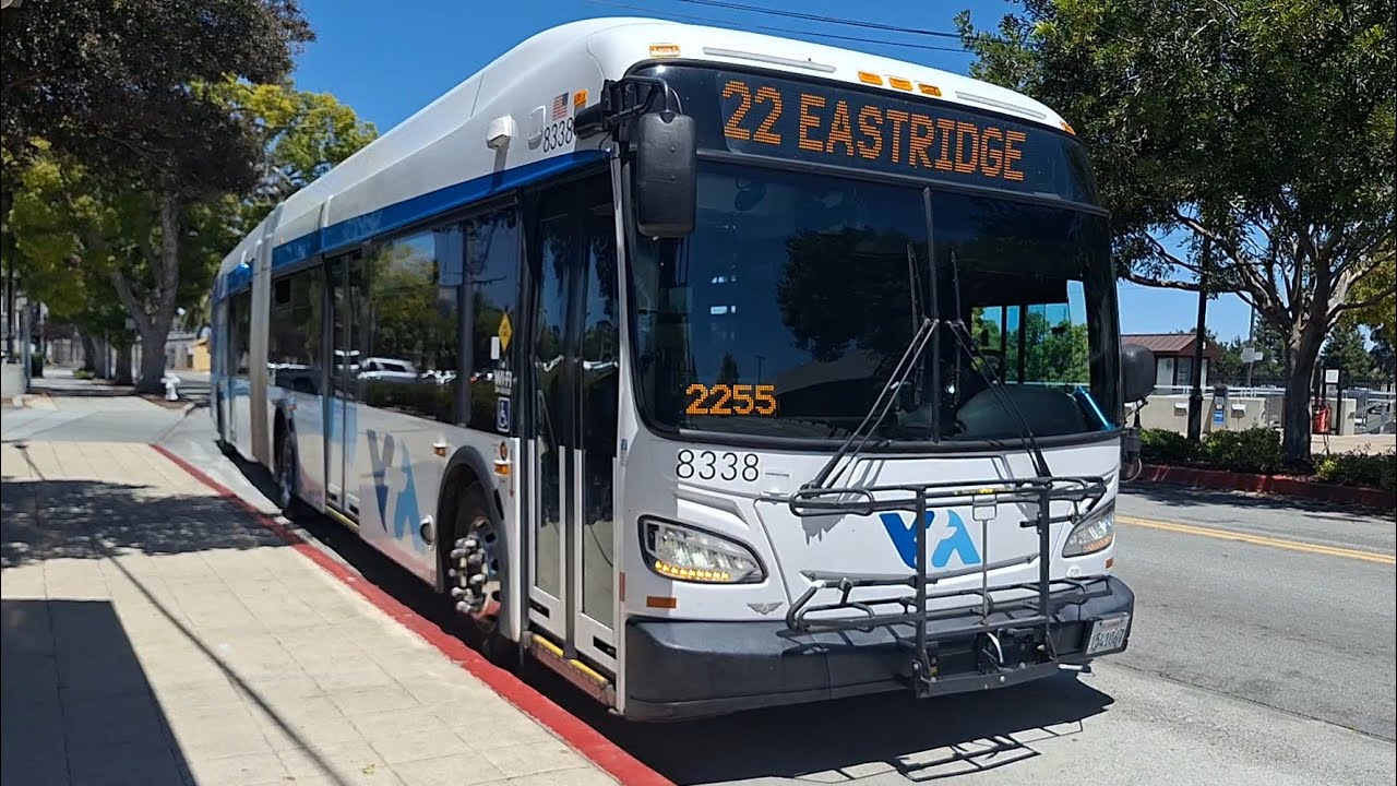 Santa Clara VTA: 2018 New Flyer XDE60 #8338 on Line 22 (to Eastridge)