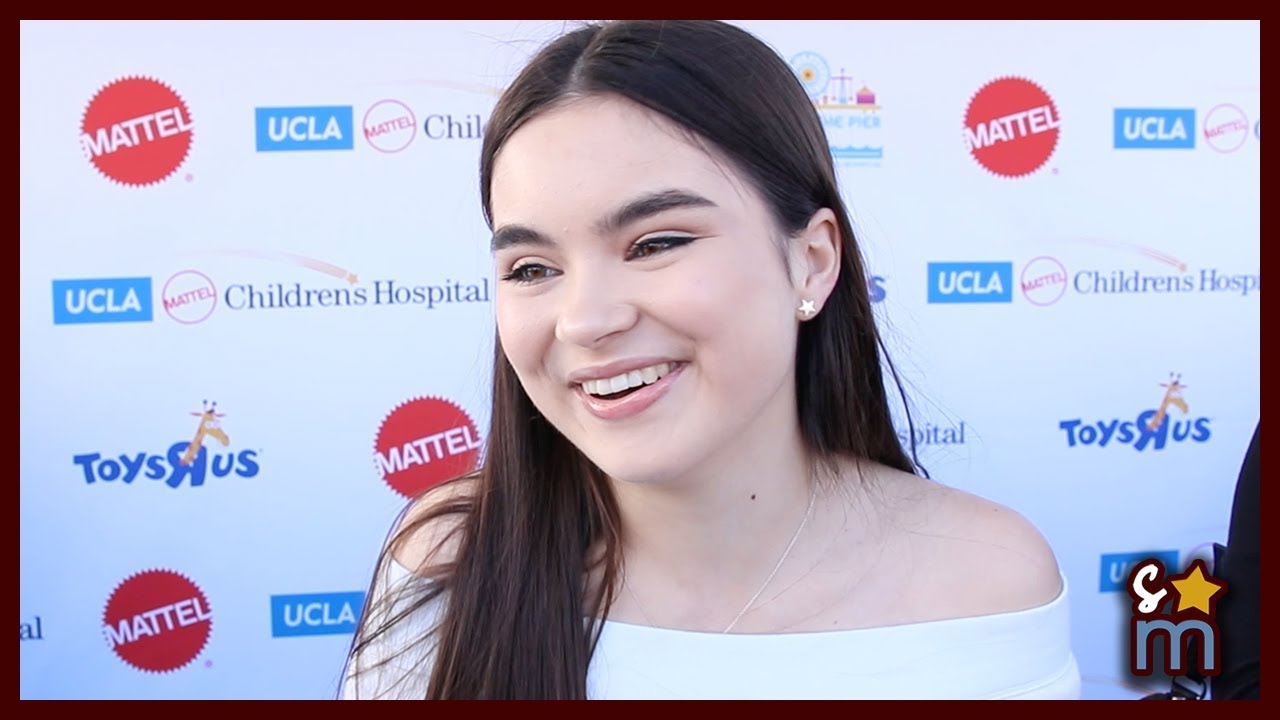 Landry Bender Talks Keeping FULLER HOUSE Character Secret & Teases Season 3B | Interview