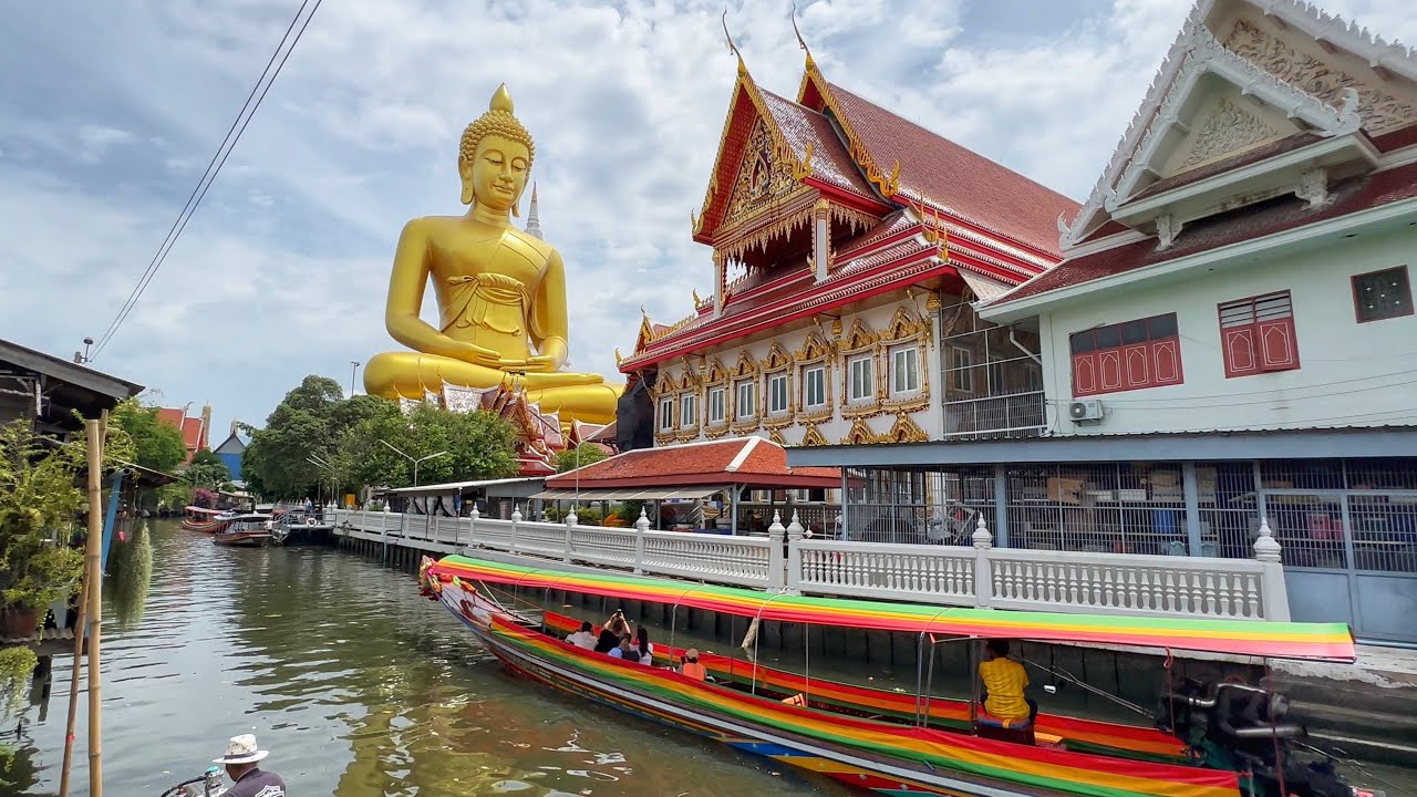 🇹🇭 Самая высокая статуя Будды в Бангкоке, пешеходная экскурсия по Ват Пакнам Пхаси Чароен
