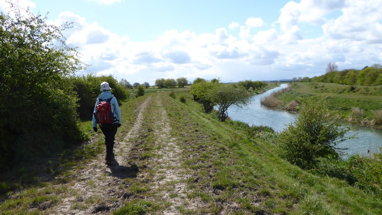 Tetney Lock Walk Via Louth Navigation Canal & Tetney Blow Wells, Lincolnshire Walks In England, UK