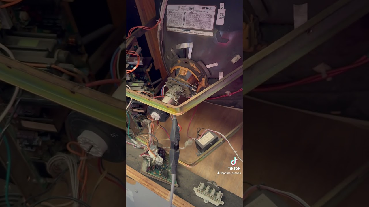 Wyvern Wing Arcade Machine Repair #arcade #arcaderepair #pinballrepair #pinball #coinop
