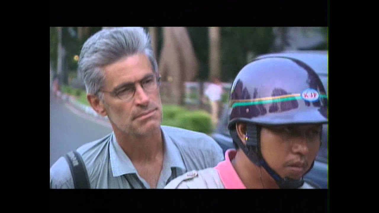 War Photographer - Trailer (2001) (480p)