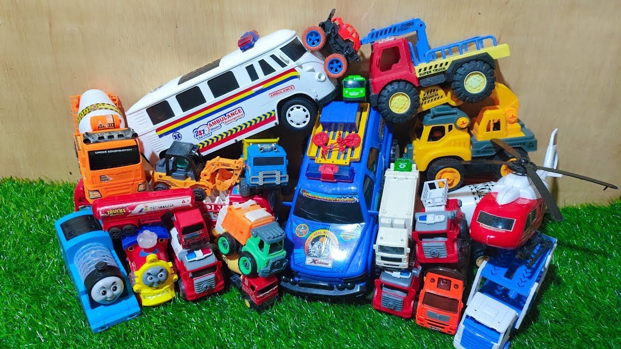 Mobil Mainan Truk Oleng, Mobil Truk Tangki, Mobil Truk Pasir, Mobil Truk Molen, Mobil Polisi, Tayo