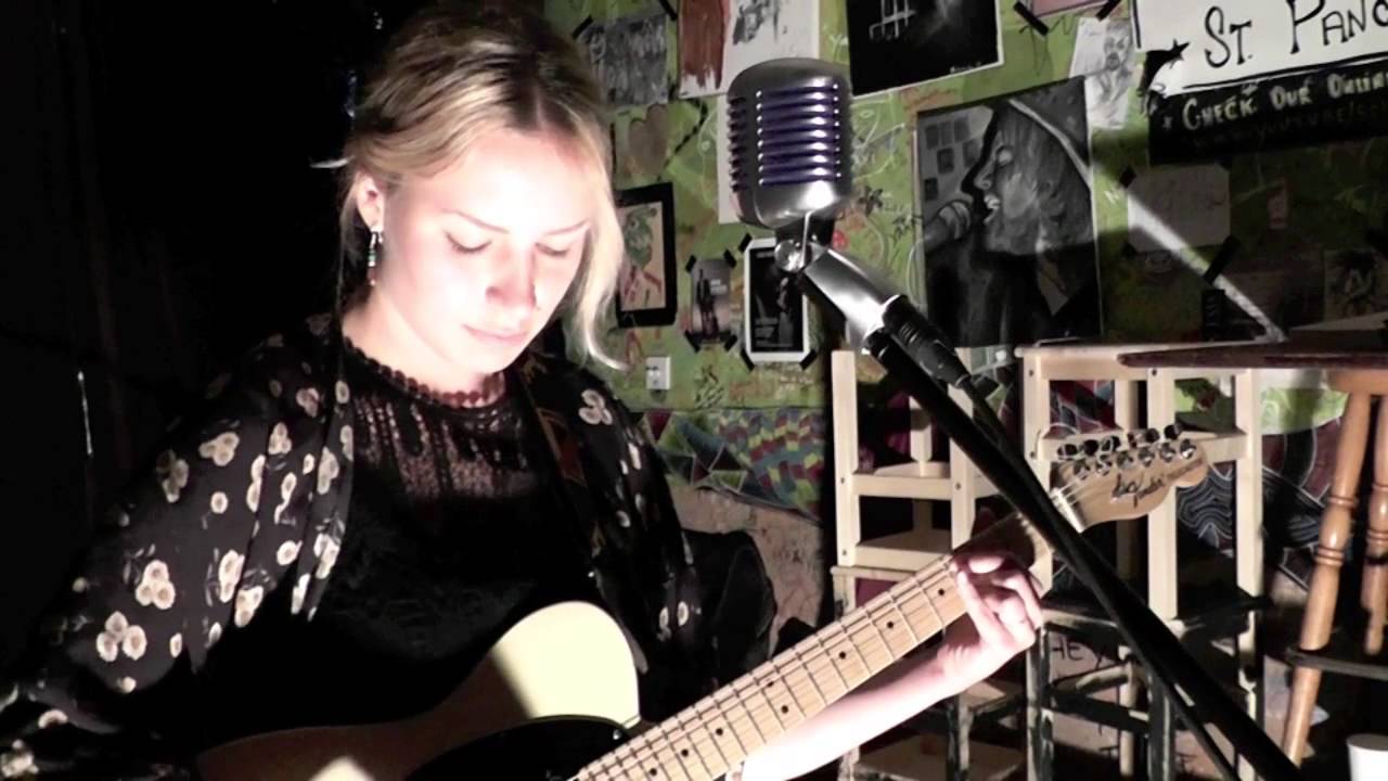 Matilda Gratte - Pieces of a Broken Body - Spiritual Sessions