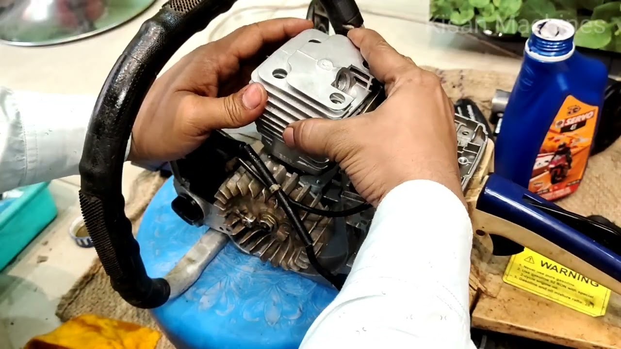 ChainSaw Repairing / How To Change The Ring Piston Cylinder