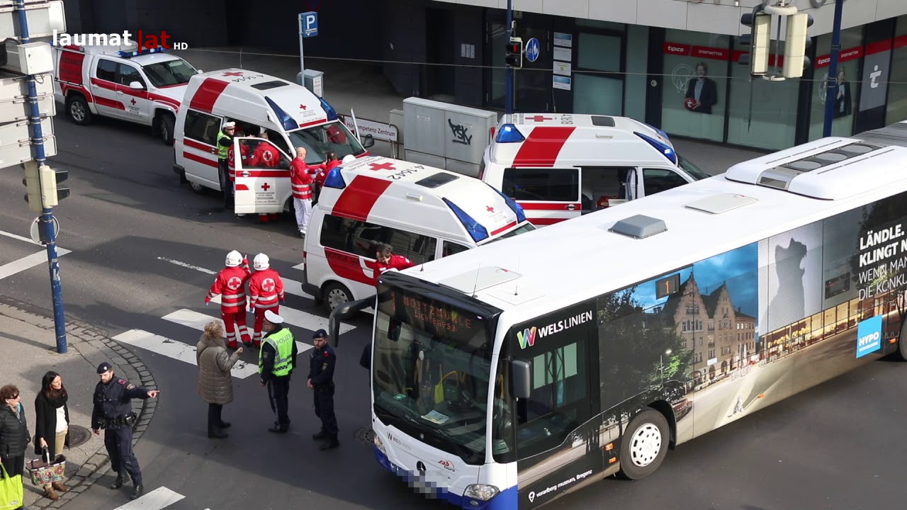 Drei Verletzte bei Verkehrsunfall mit Linienbus in Wels-Innenstadt