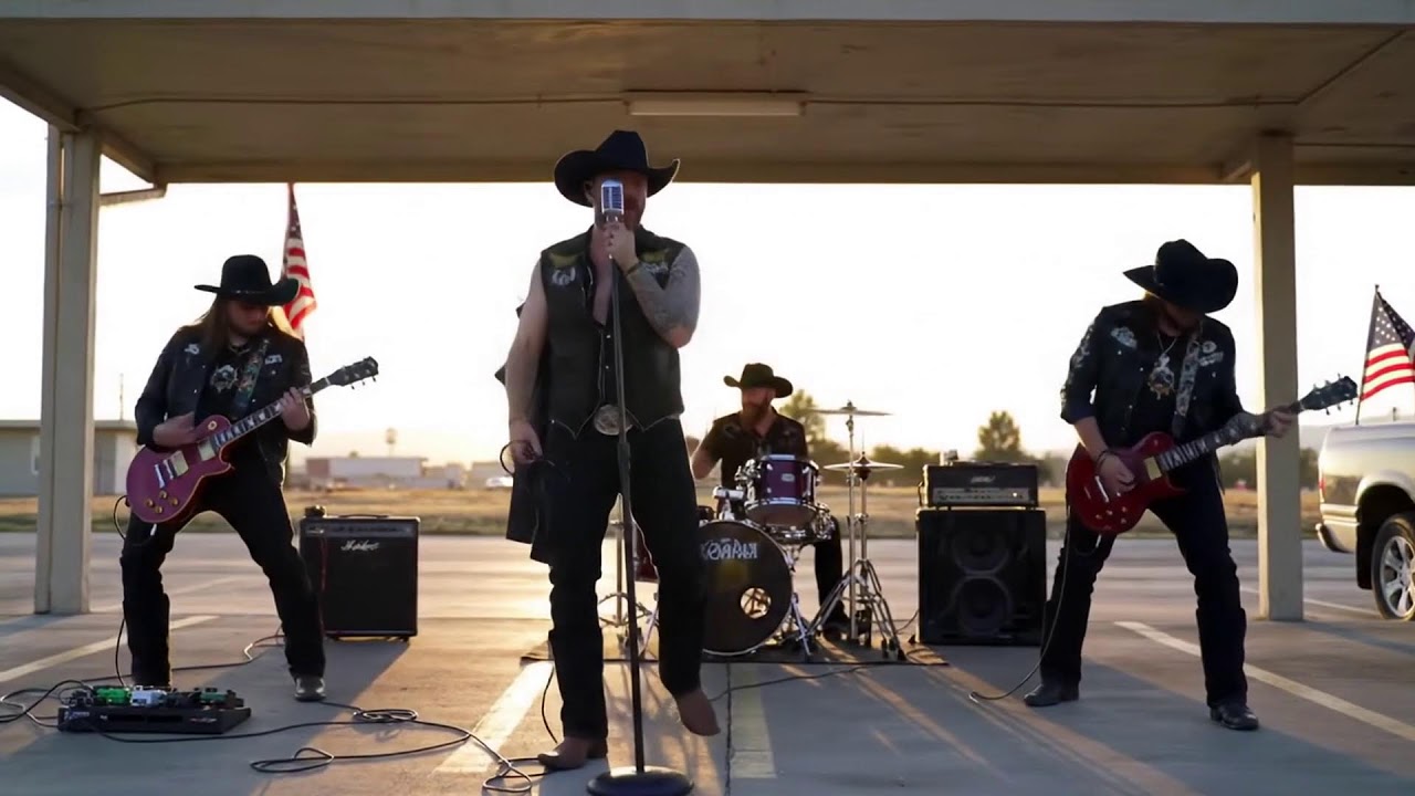 Country Rock Journey – Dusty Highways & Outlaw Soul Inspired by Lynyrd Skynyrd