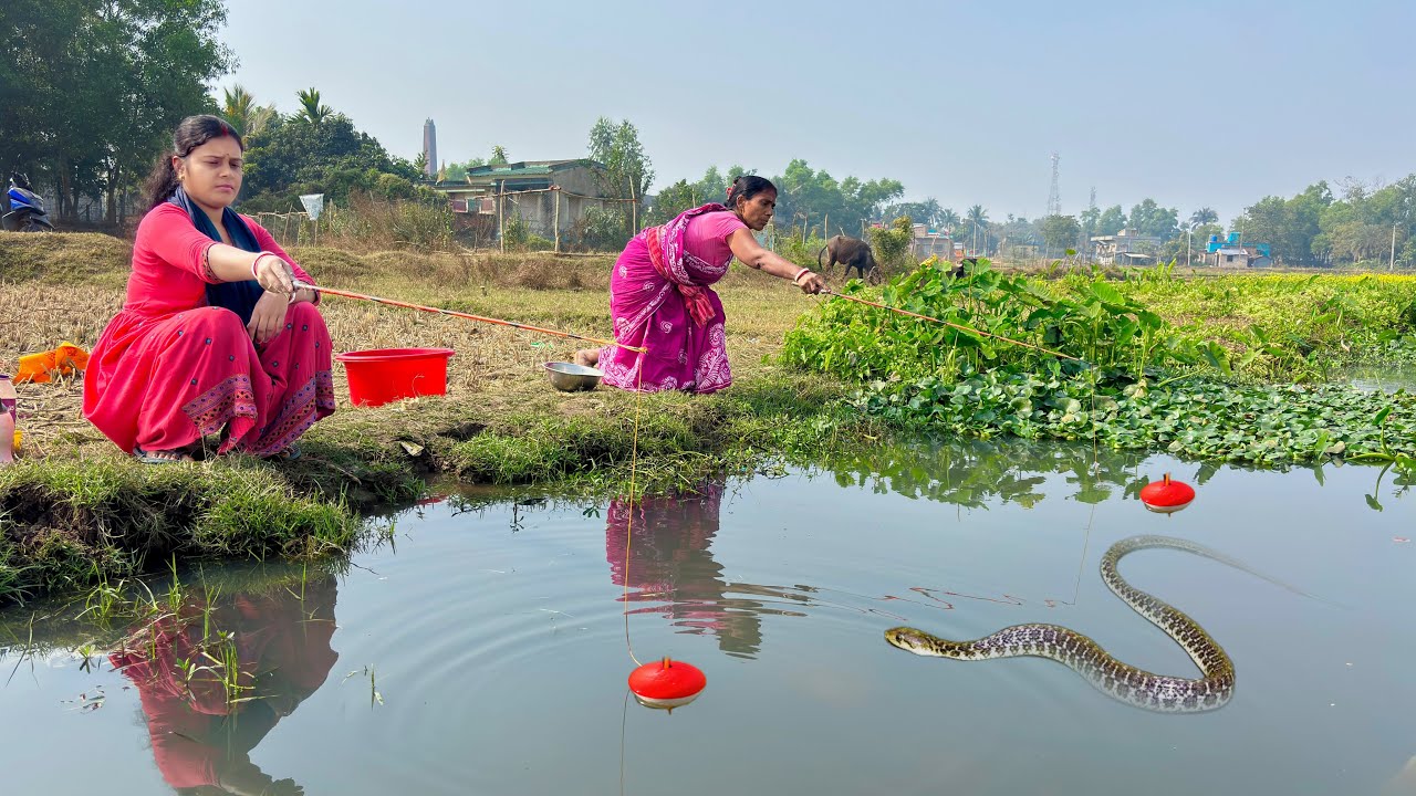 Unique Hook Fishing 🎣🎣 || Two Village Fisharman Fishing in the canal Using hook catch many fish