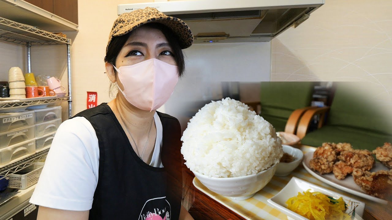 【富山】美人ママの作る唐揚げ２９個メガ盛り定食やマンガ盛りご飯が凄い！