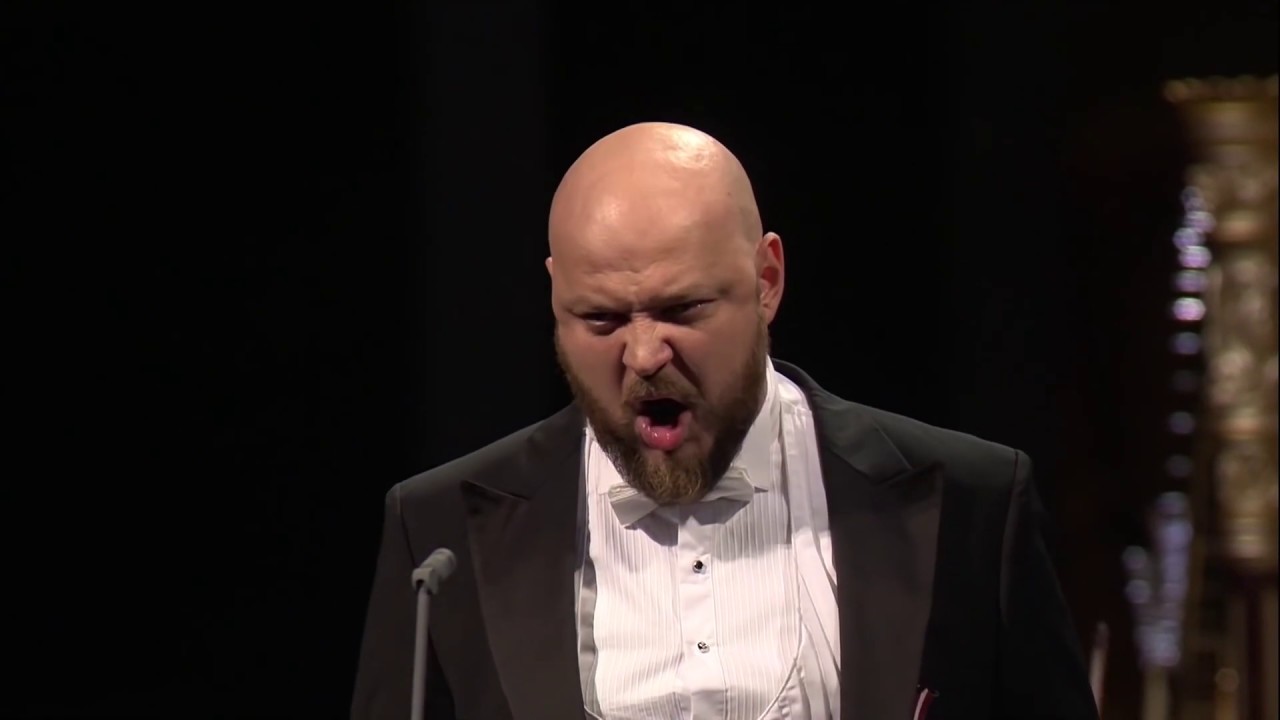 Vladislav Sulimsky,Liudmyla Monastyrska-Leonora and Count Luna's duet Udiste? Come albeggi