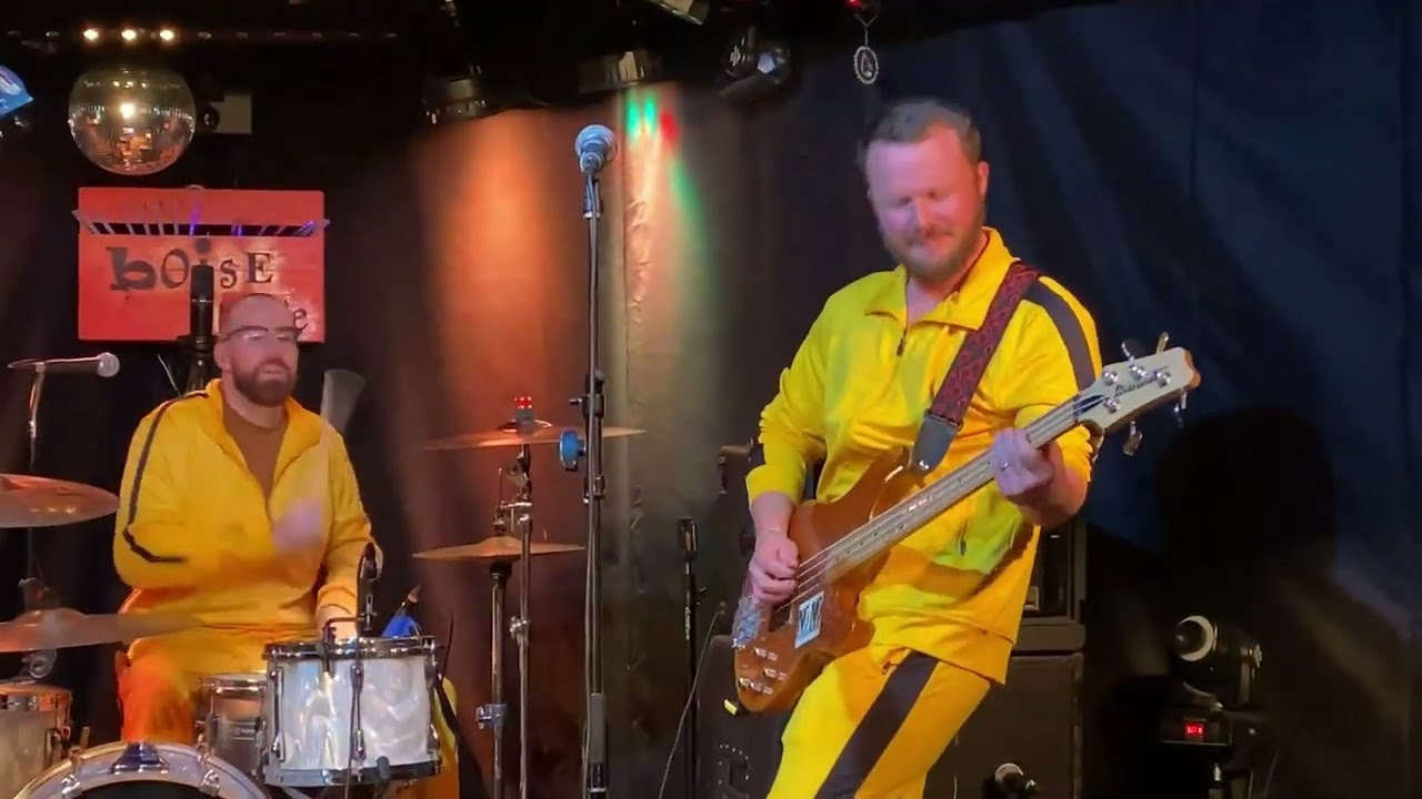 No No Square  - Catch You (Live)