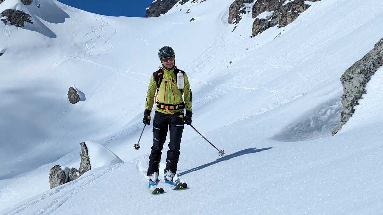 Skitour Gross Chärpf 2794m - März 2024