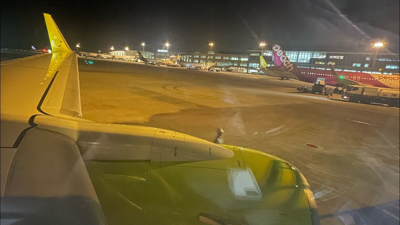 那覇空港 離陸🛫  take off at OKA🇯🇵