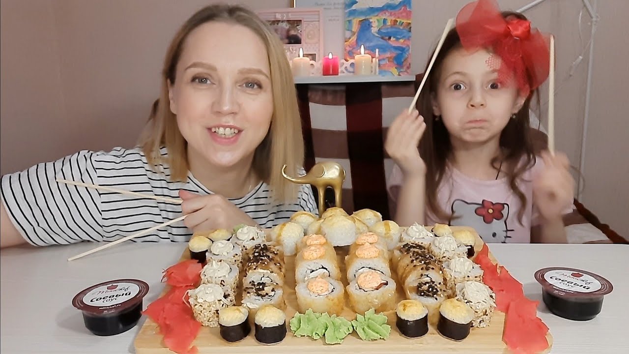 РОЛЛЫ🍣/Мукбанг/ Mukbang Rolls/Вопрос-Ответ-Привет🤪👋