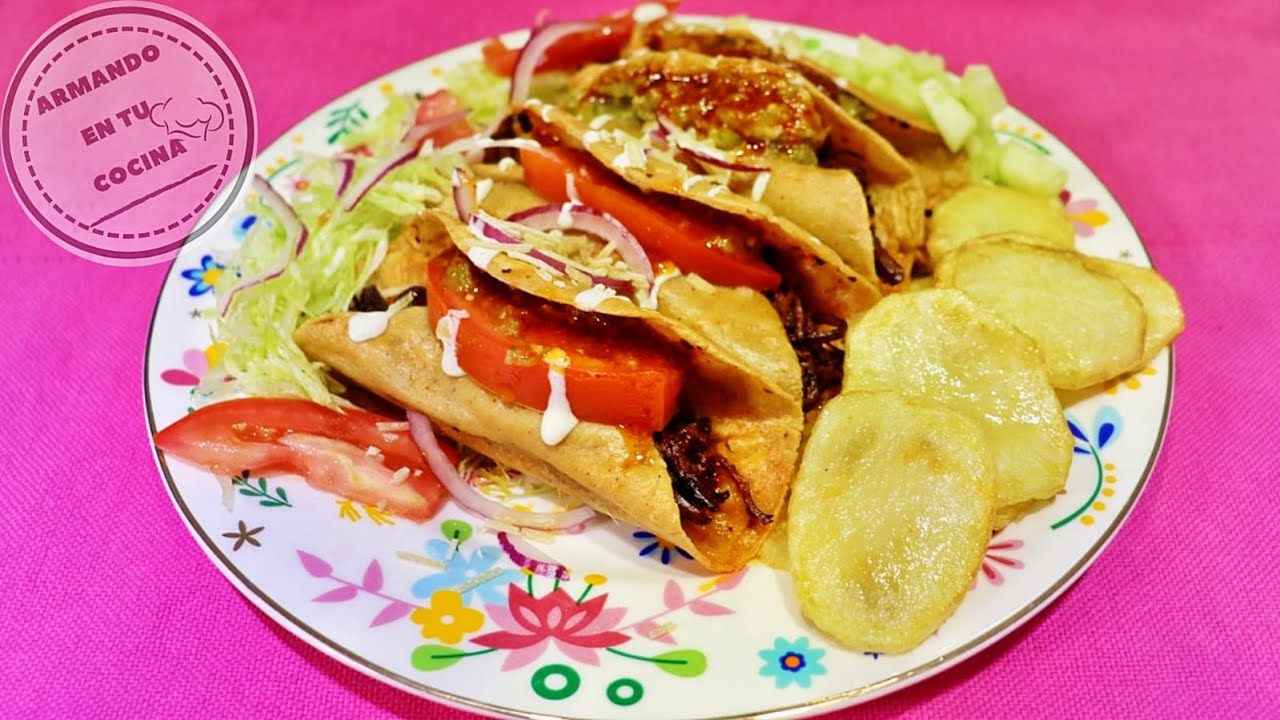 Tacos De Carne Deshebrada