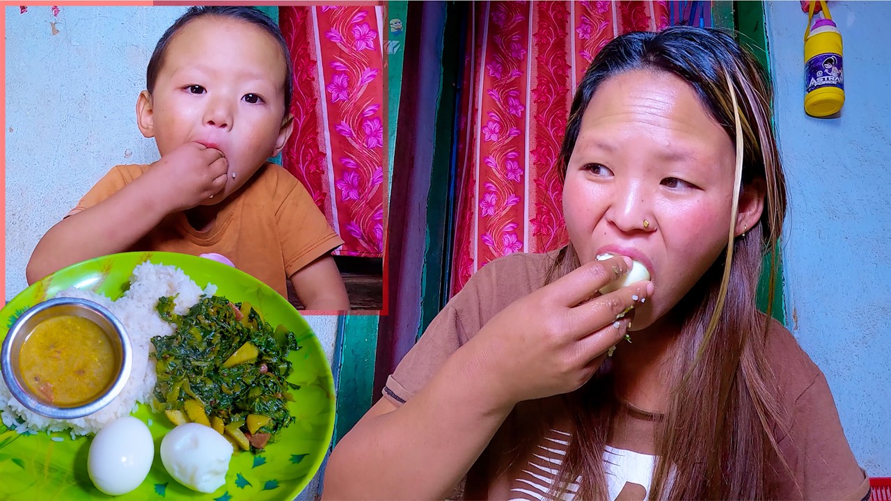 village egg & vegetable cooking eating time || life in rural Nepal || @rojanRita