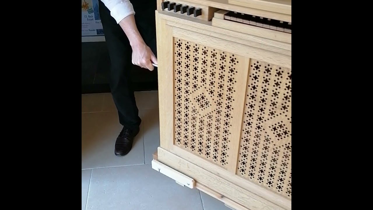 Kistorgel alleen vervoeren! orgel continuo speler Sietse van Wijgerden