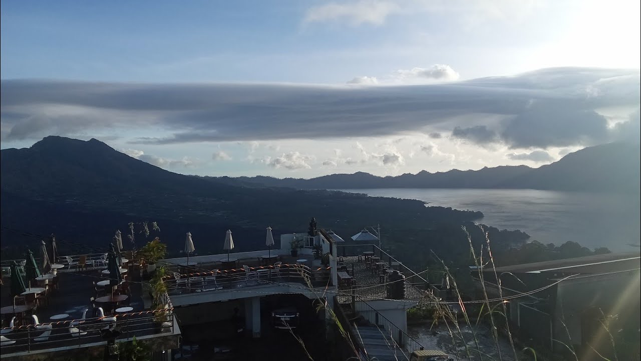 Suasana Pagi di Penelokan Kintamani Bali