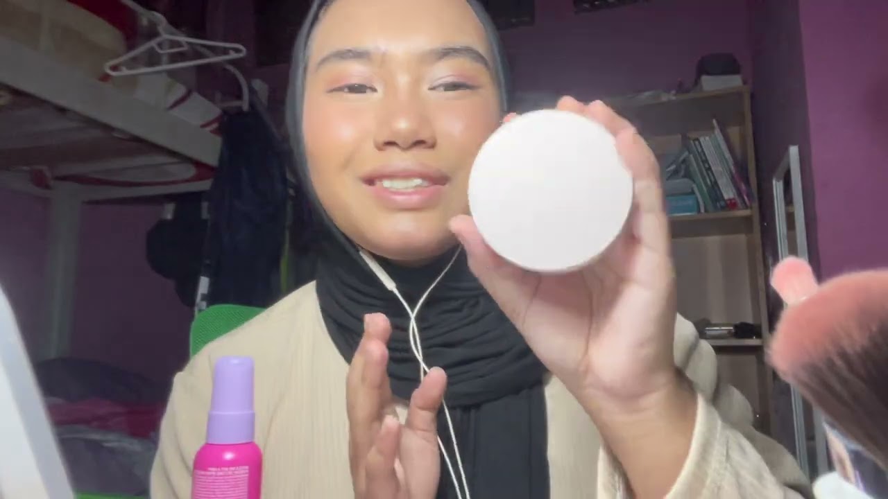 Get ready with Aqilah *Mak up tuts* PART2