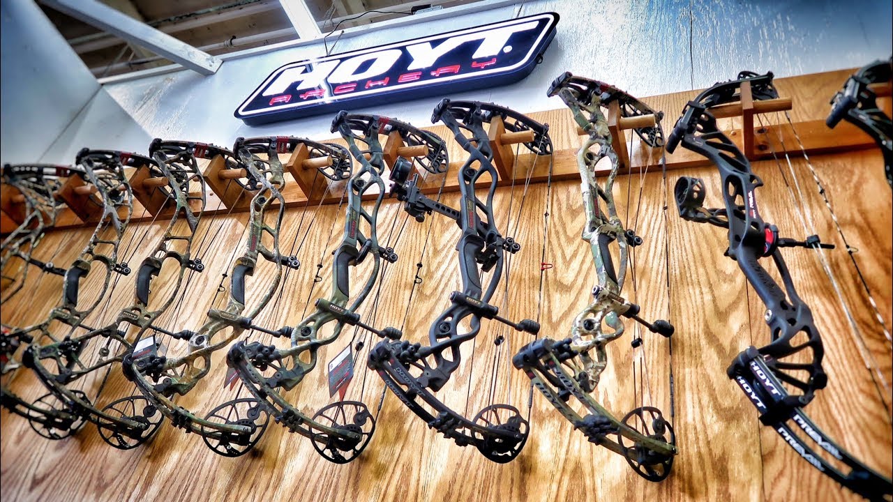 HOYT Carbon RX-1 REDWRX Bow 🤘 (In-Depth Look)