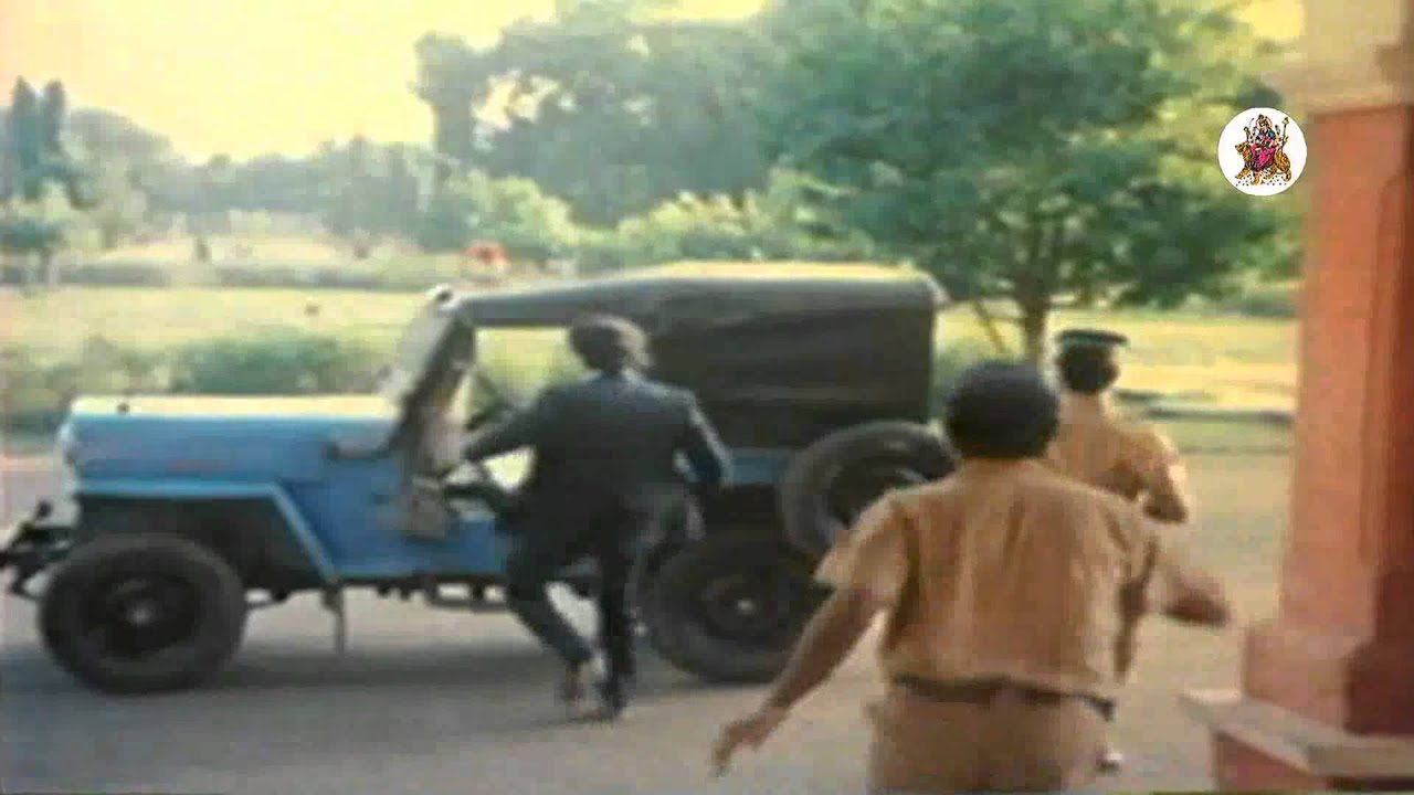 Khaidi Veta Movie - Kamal Haasan Scene
