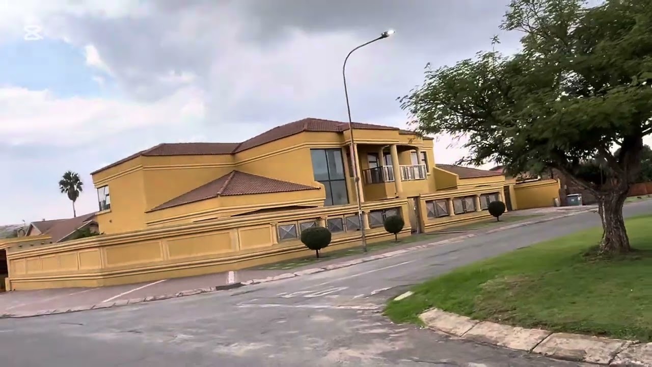 Expensive Houses in a Township Soweto/Diepkloof Zone 4@EverythingHouses