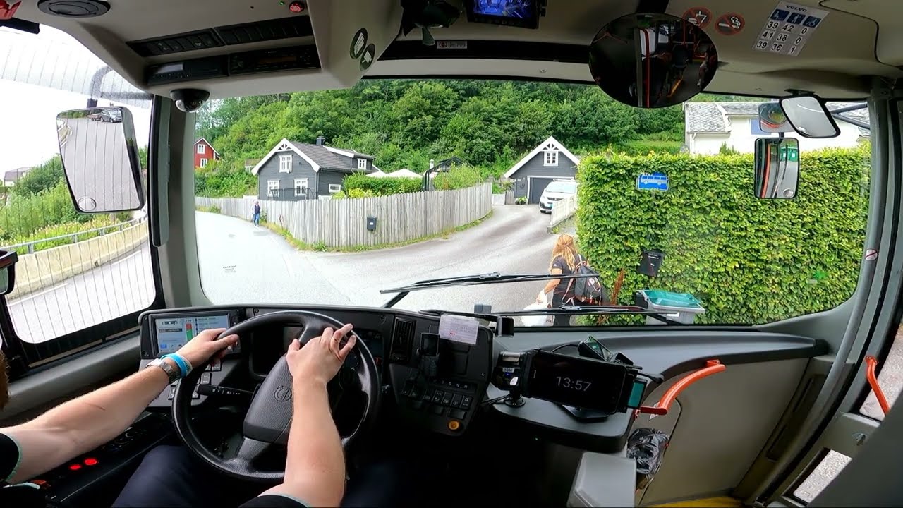 [Onboard] Driving Line 402 On Narrow Roads To Hetlevik - Volvo 8900 12M (Ask&oslash;y #4)