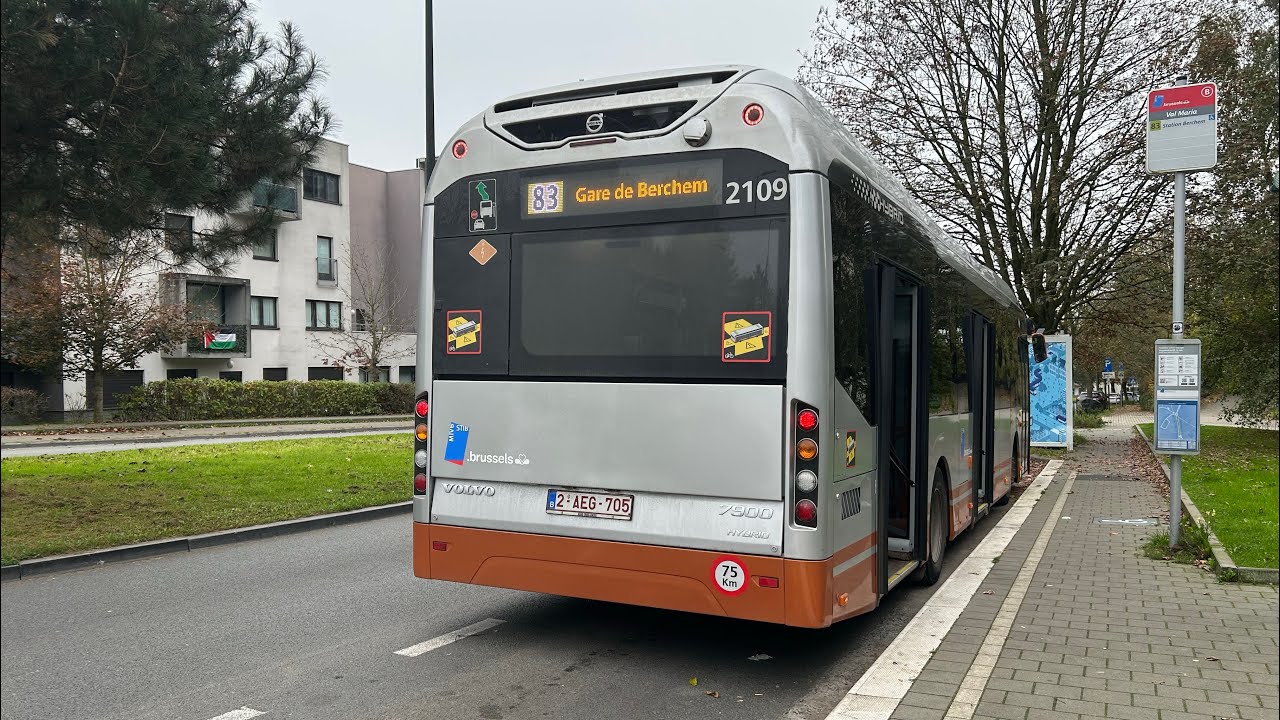 Trajet complet de la ligne de bus 83 dans un Volvo hybride 7900 (Gare de Berchem vers Val Maria)