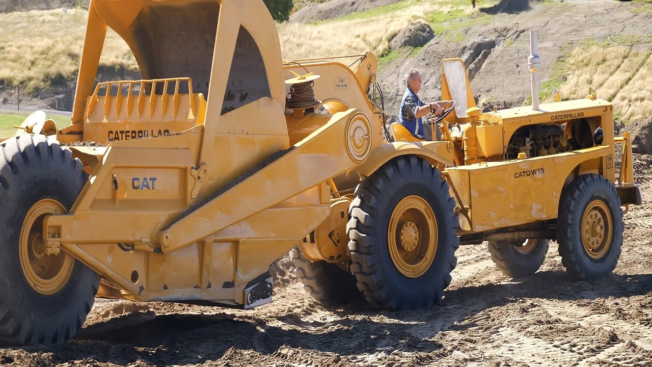 Caterpillar DW15 Motor Scraper