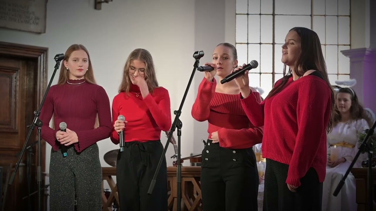 Koncert Świąteczny polskiego gimnazjum w Cz. Cieszynie