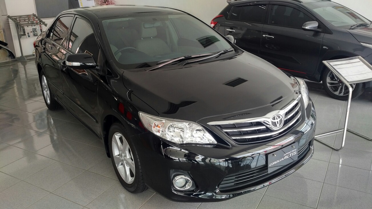 In Depth Tour Toyota Grand New Corolla Altis 1.8G (2014) - Indonesia