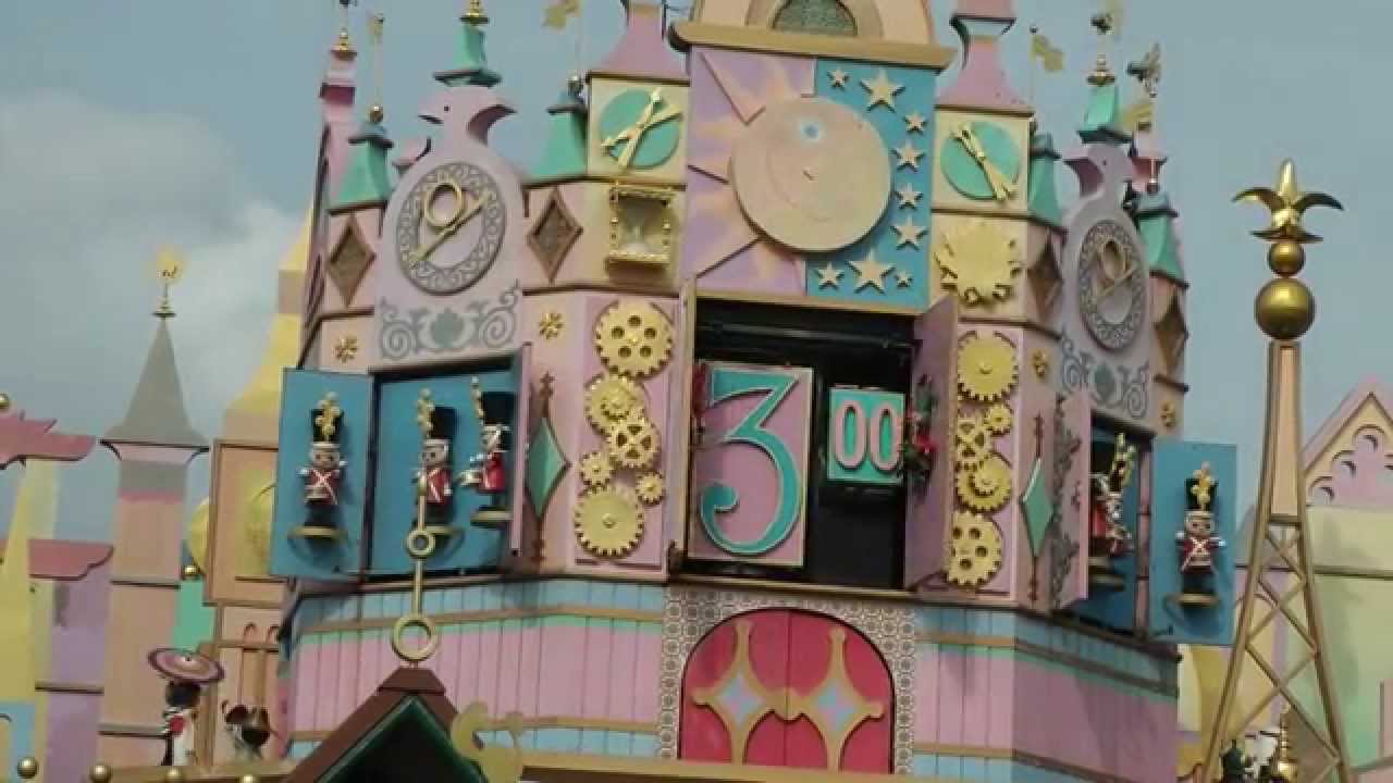 It's a Small World Clock