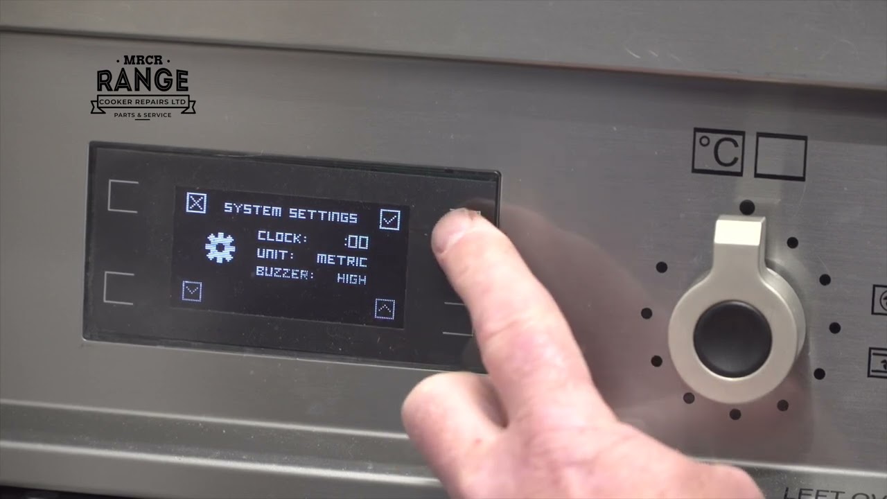 Setting the clock on a Bertazzoni Cooker