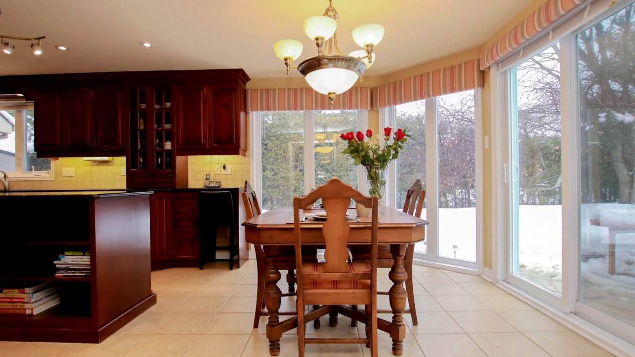 13 Ratan Court, Ottawa, Ontario K1V 0B2