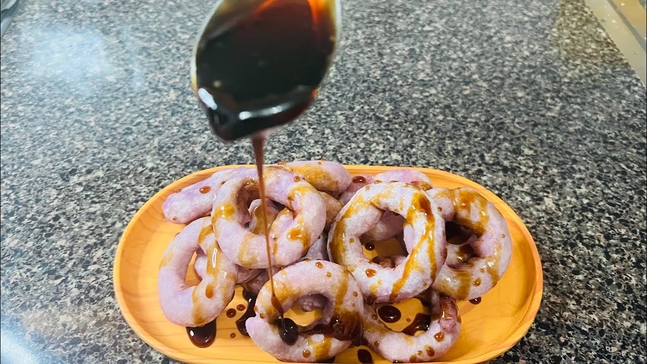 မုန့်လက်ကောက်/Burmese Donuts