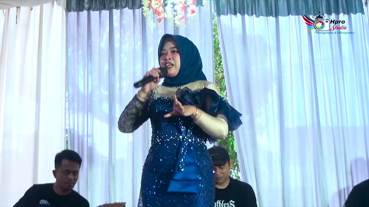 SEPIRING BERDUA - Amelia Music