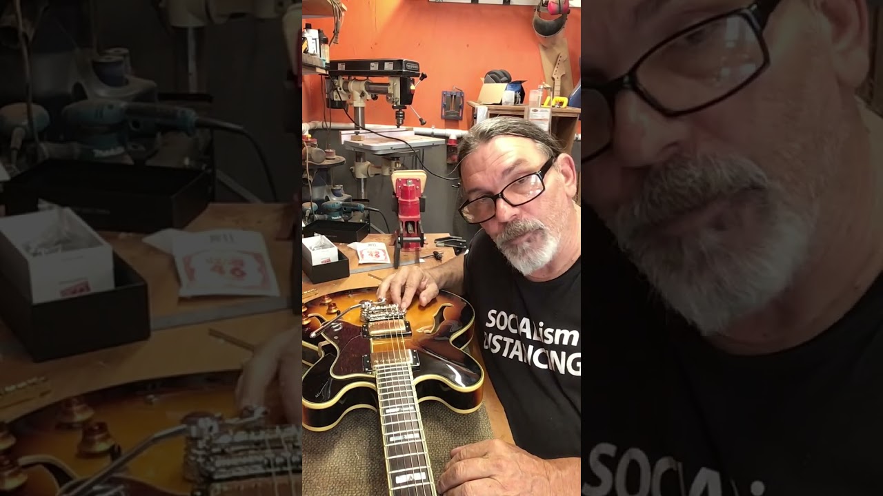 Dusenberg Les Trem in an Epiphone Sheraton II