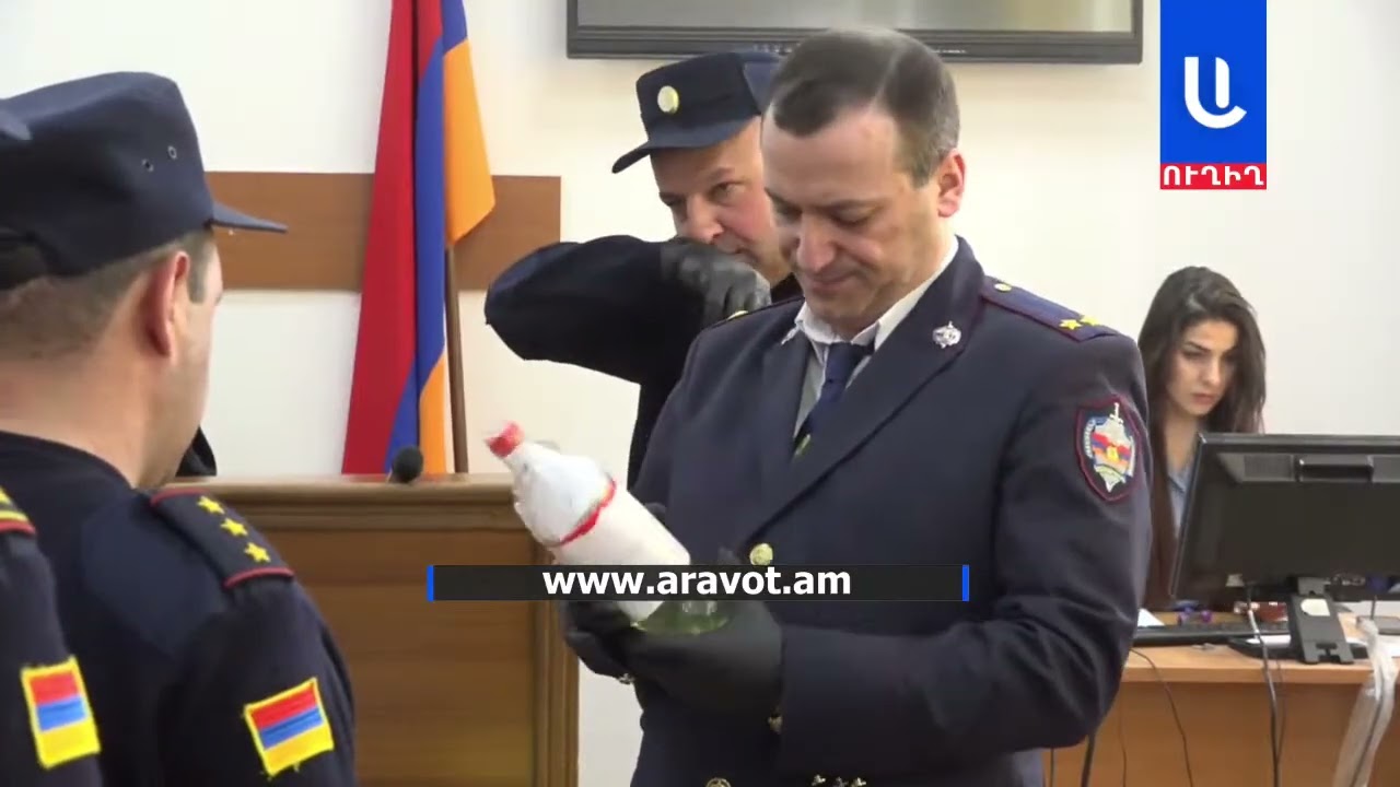 Բյուրեղ ջրի տարաներով զինվորներին մատակարարվել է դիզվառելիք. Նորիկյան